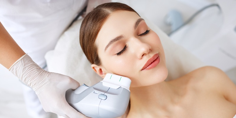 How Fat Freezing and HIFU Work Together? 4 book a personalised consultation of Fat Freezing and HIFU Together Eccles